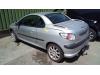 Peugeot 206 CC 2.0 16V Sloopvoertuig (2001, Grijs)