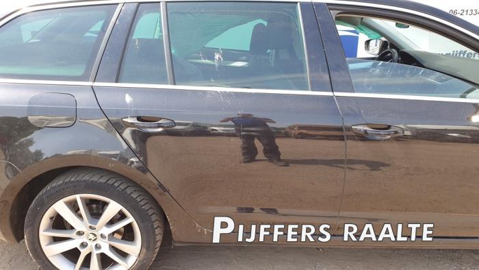 Skoda Octavia Combi 1.6 TDI 16V Sloopvoertuig (2019, Zwart)