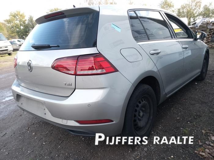 Volkswagen Golf VII 1.0 TSI 12V Sloopvoertuig (2017, Zilver)