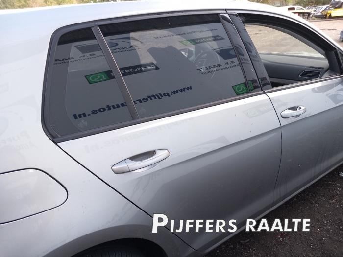 Volkswagen Golf VII 1.0 TSI 12V Sloopvoertuig (2017, Zilver)