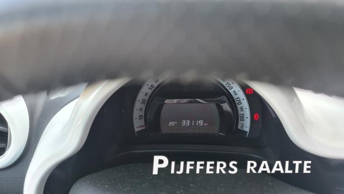 Renault Twingo III 1.0 SCe 75 12V Sloopvoertuig (2019, Grijs)