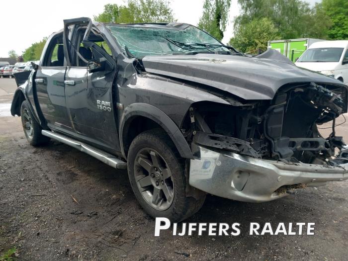 Dodge 1500 Standard Cab 5.7 Hemi V8 Sloopvoertuig (2014, Grijs)