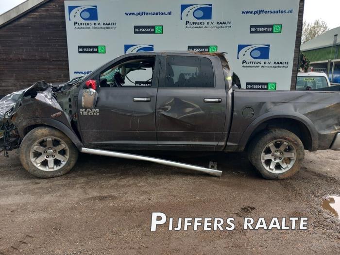 Dodge 1500 Standard Cab 5.7 Hemi V8 Sloopvoertuig (2014, Grijs)