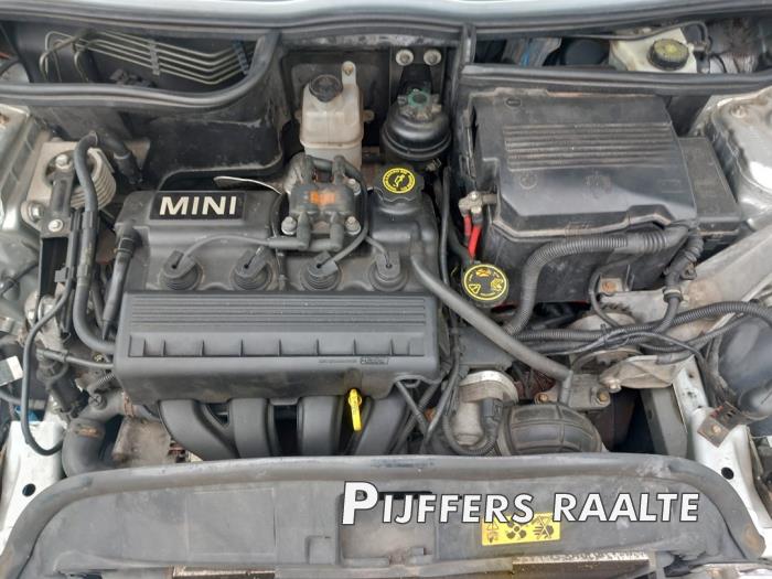 Mini Mini One/Cooper 1.6 16V One Sloopvoertuig (2003, Grijs)