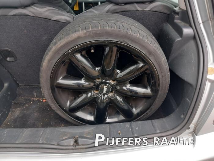 Mini Mini One/Cooper 1.6 16V One Sloopvoertuig (2003, Grijs)