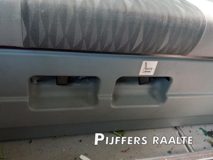 Ford Transit 2.2 TDCi 16V Sloopvoertuig (2008, Rood)