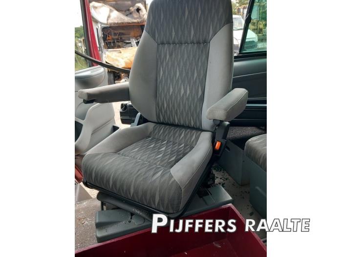 Ford Transit 2.2 TDCi 16V Sloopvoertuig (2008, Rood)