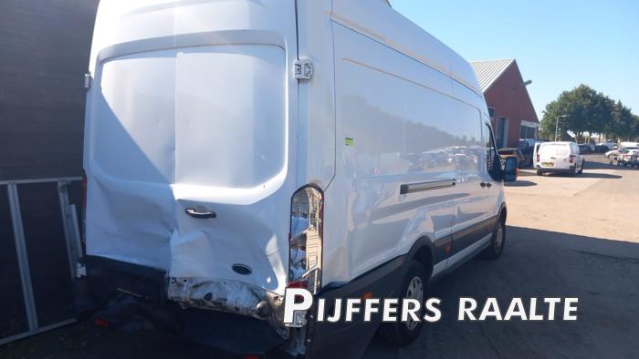 Ford Transit 2.0 TDCi 16V Eco Blue 170 RWD Sloopvoertuig (2017, Roze, Wit)