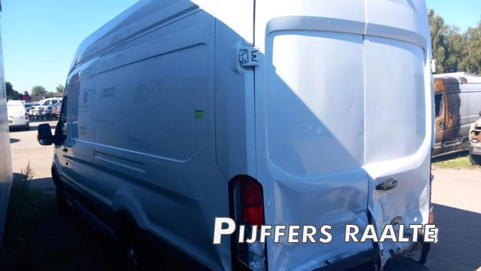 Ford Transit 2.0 TDCi 16V Eco Blue 170 RWD Sloopvoertuig (2017, Roze, Wit)