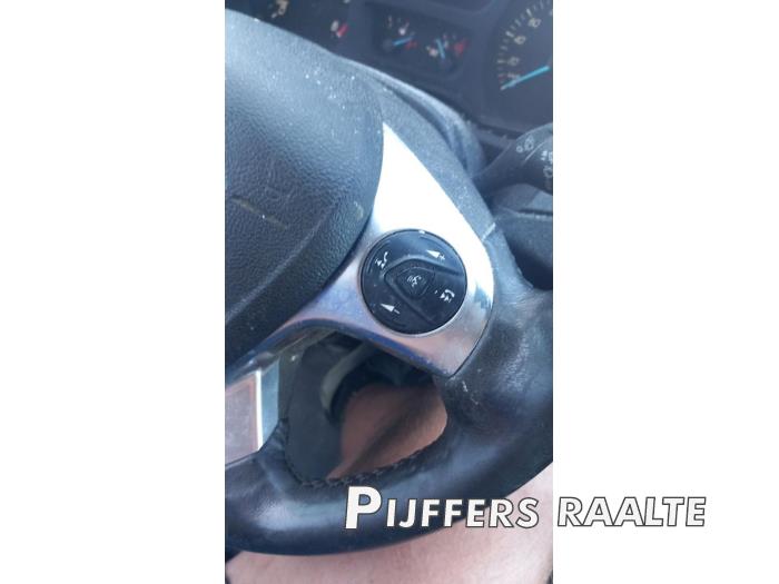 Ford Transit 2.0 TDCi 16V Eco Blue 170 RWD Sloopvoertuig (2017, Roze, Wit)