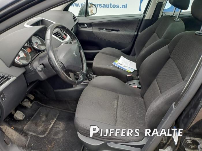 Peugeot 207 SW 1.6 16V Sloopvoertuig (2008, Zwart)