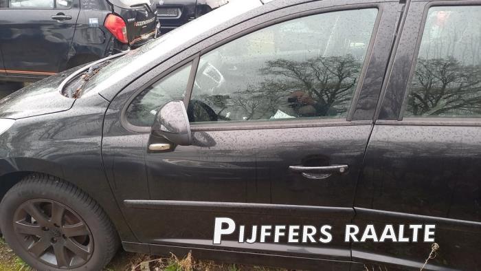 Peugeot 207 SW 1.6 16V Sloopvoertuig (2008, Zwart)