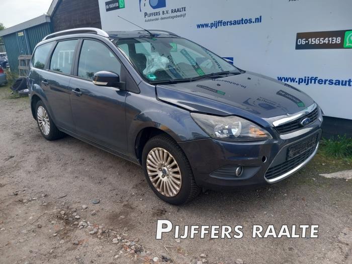 Ford Focus 2 Wagon 1.6 16V Sloopvoertuig (2009, Metallic, Grijs)