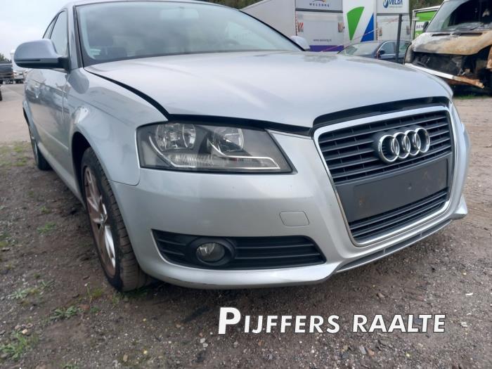 Audi A3 Sportback 2.0 TDI 16V Sloopvoertuig (2009, Grijs)