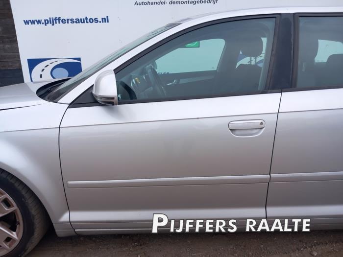 Audi A3 Sportback 2.0 TDI 16V Sloopvoertuig (2009, Grijs)