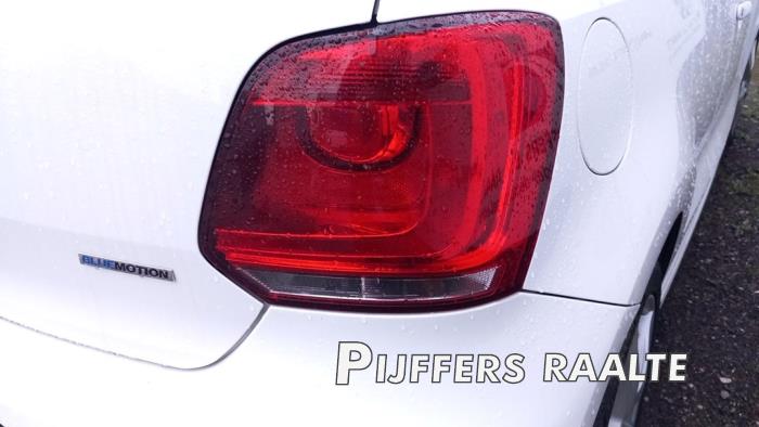 Volkswagen Polo V 1.2 TDI 12V BlueMotion Sloopvoertuig (2010, Wit)