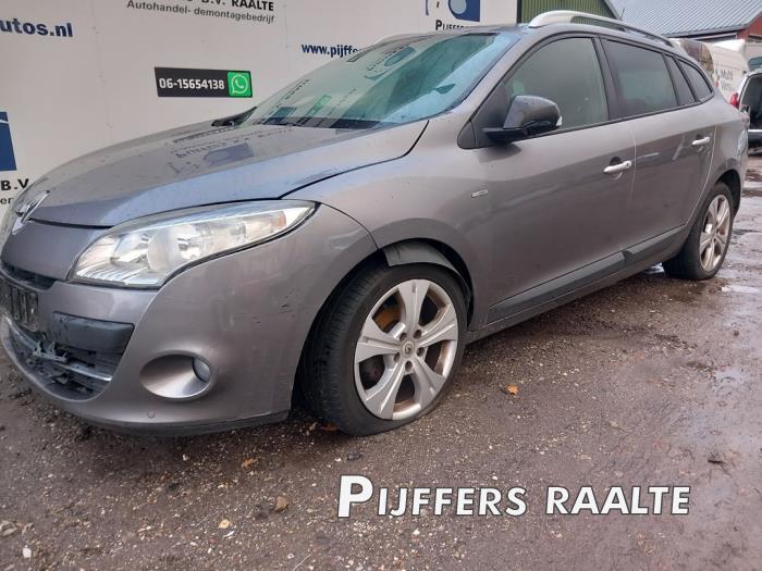 Renault Megane III Grandtour 1.4 16V TCe 130 Sloopvoertuig (2012, Grijs)