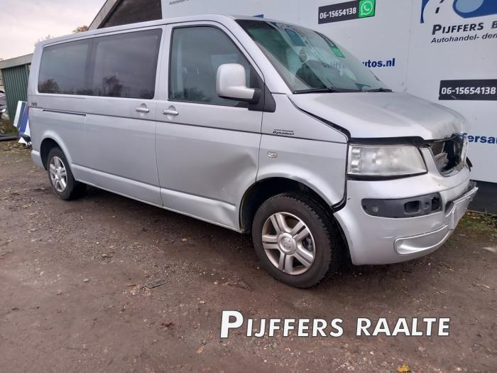 Volkswagen Transporter/Caravelle T5 1.9 TDi Sloopvoertuig (2005, Metallic, Zilver)