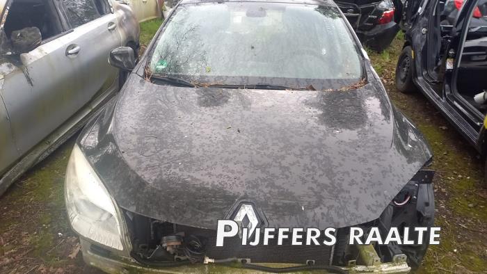 Renault Megane III Grandtour 1.4 16V TCe 130 Sloopvoertuig (2010, Zwart)