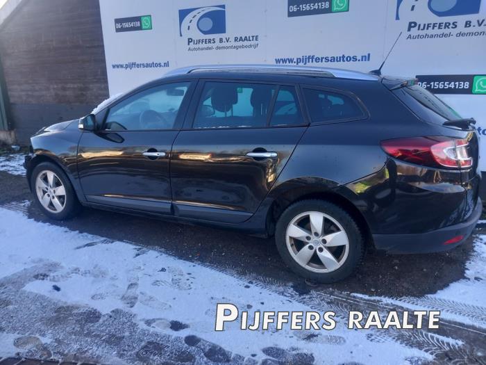Renault Megane III Grandtour 1.4 16V TCe 130 Sloopvoertuig (2010, Zwart)