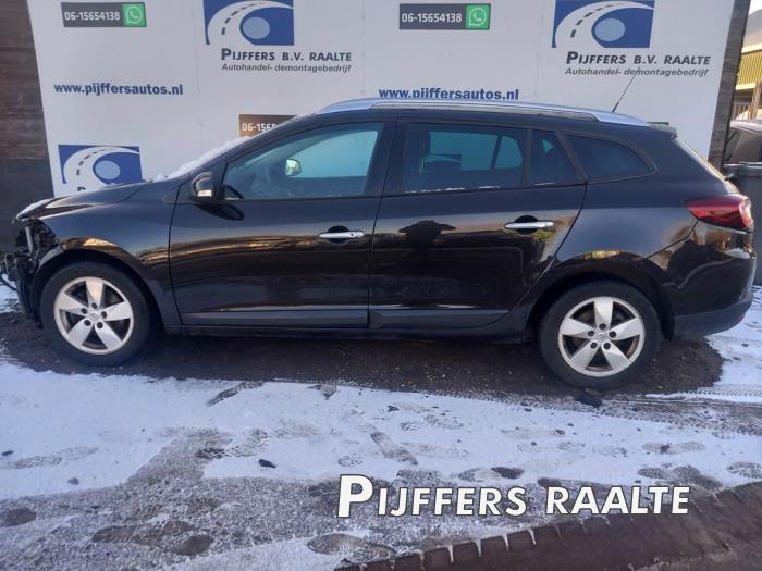Renault Megane III Grandtour 1.4 16V TCe 130 Sloopvoertuig (2010, Zwart)