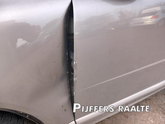 Volvo V70 1.6 T4 16V Sloopvoertuig (2012, Grijs)