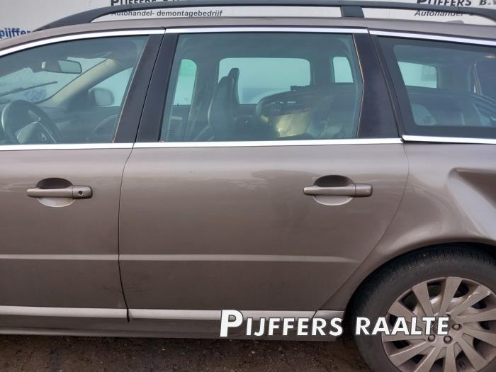 Volvo V70 1.6 T4 16V Sloopvoertuig (2012, Grijs)