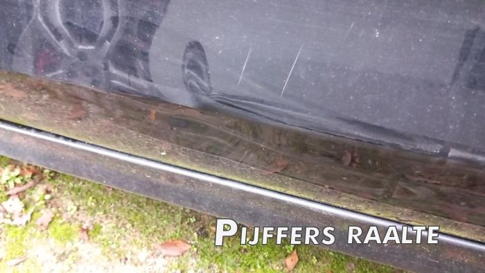 Volkswagen Jetta IV 1.6 TDI 16V Sloopvoertuig (2013, Zwart)