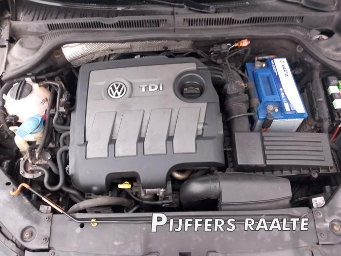 Volkswagen Jetta IV 1.6 TDI 16V Sloopvoertuig (2013, Zwart)