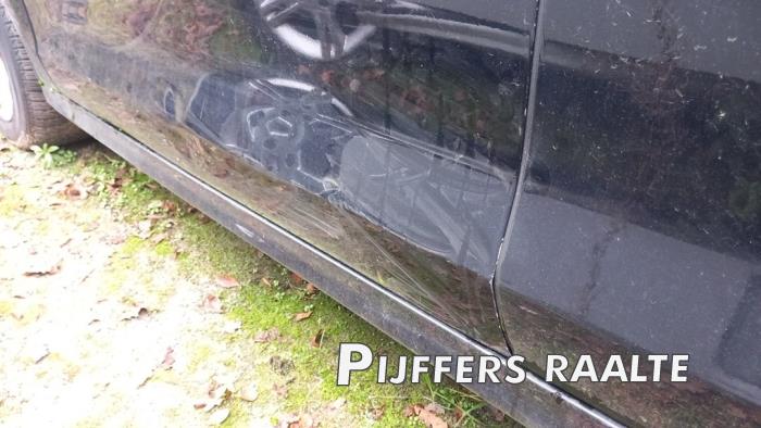 Volkswagen Jetta IV 1.6 TDI 16V Sloopvoertuig (2013, Zwart)