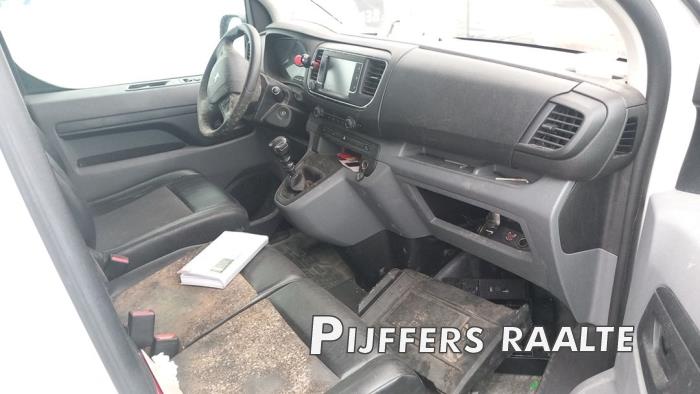 Peugeot Expert 2.0 Blue HDi 120 16V Sloopvoertuig (2021)