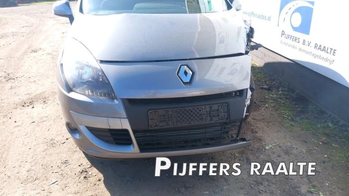 Renault Scénic III 1.4 16V TCe 130 Sloopvoertuig (2010, Grijs)