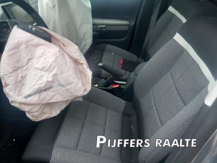 Citroen C4 Cactus 1.2 PureTech 110 12V Sloopvoertuig (2018, Grijs)