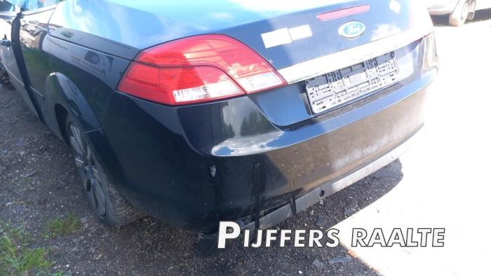 Ford Focus 2 C+C 2.0 16V Sloopvoertuig (2008, Zwart)