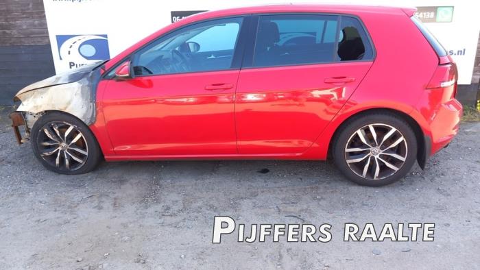 Volkswagen Golf VII 1.4 TSI 16V Sloopvoertuig (2013, Rood)