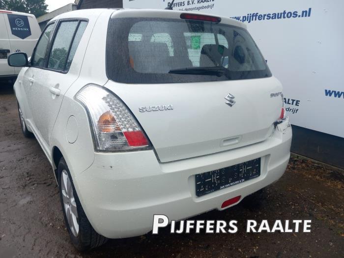 Suzuki Swift 1.3 VVT 16V Sloopvoertuig (2008, Wit)