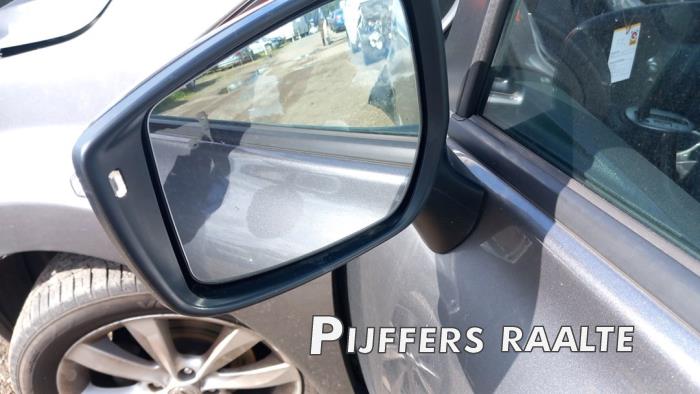 Nissan Note 1.2 DIG-S 98 Sloopvoertuig (2015, Grijs)