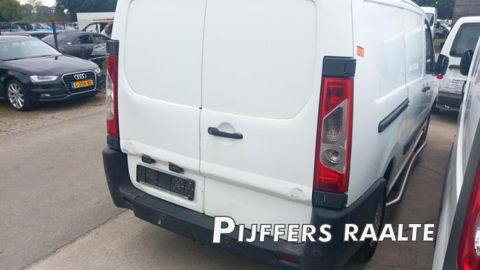 Peugeot Expert 2.0 HDiF 16V GT Autom. Sloopvoertuig (2014)