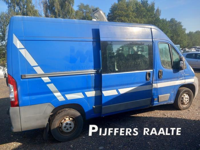 Peugeot Boxer 2.2 HDi 120 Euro 4 Sloopvoertuig (2007)