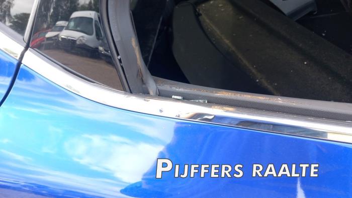 Renault Captur II 1.6 E-Tech 160 Sloopvoertuig (2021, Blauw)