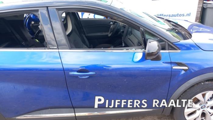 Renault Captur II 1.6 E-Tech 160 Sloopvoertuig (2021, Blauw)