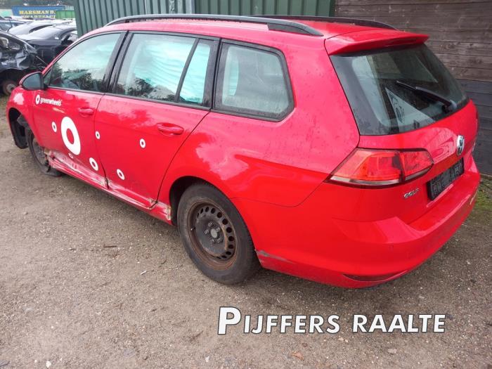 Volkswagen Golf VII Variant 1.2 TSI 16V BlueMOTION Sloopvoertuig (2016, Rood)