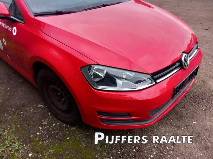 Volkswagen Golf VII Variant 1.2 TSI 16V BlueMOTION Sloopvoertuig (2016, Rood)