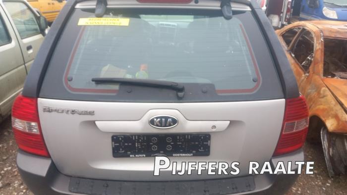 Kia Sportage 2.0 CVVT 16V 4x2 Sloopvoertuig (2006, Grijs)