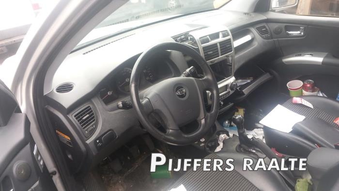 Kia Sportage 2.0 CVVT 16V 4x2 Sloopvoertuig (2006, Grijs)