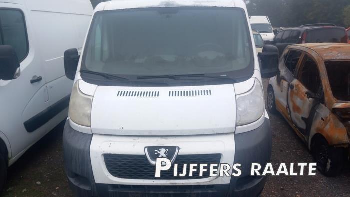 Peugeot Boxer 2.2 HDi 120 Euro 4 Sloopvoertuig (2008)