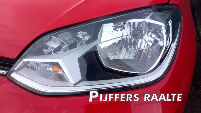 Volkswagen Up! 1.0 12V 60 Sloopvoertuig (2017, Rood)