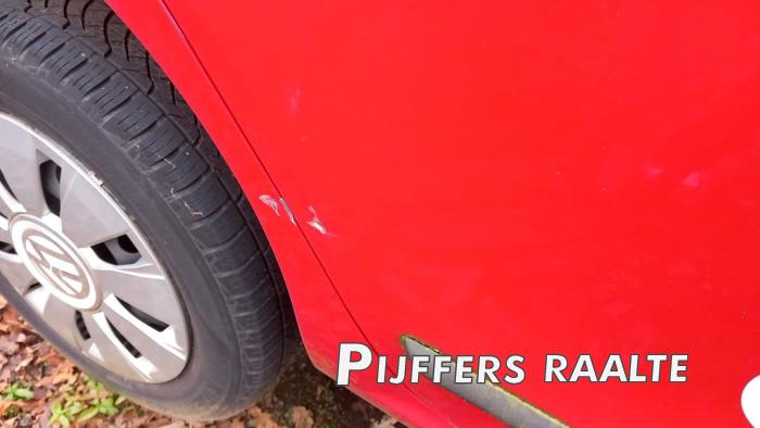 Volkswagen Up! 1.0 12V 60 Sloopvoertuig (2017, Rood)