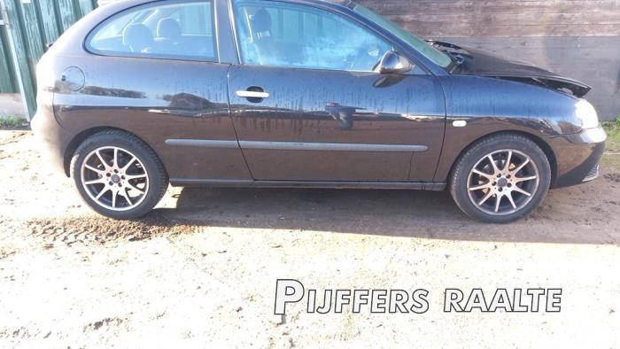 Seat Ibiza III 1.6 16V Sloopvoertuig (2008, Zwart)