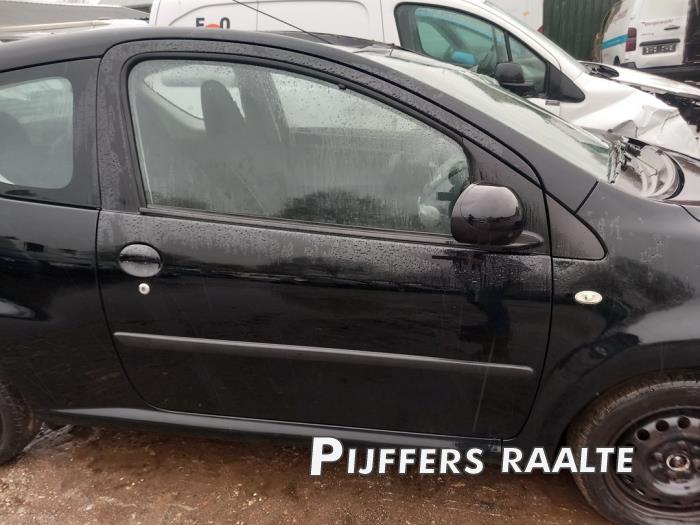 Peugeot 107 1.0 12V Sloopvoertuig (2011, Zwart)